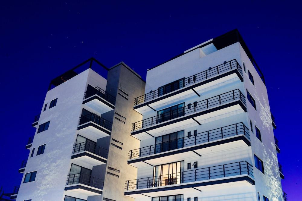 Ventura Apartments Celaya  Bagian luar foto